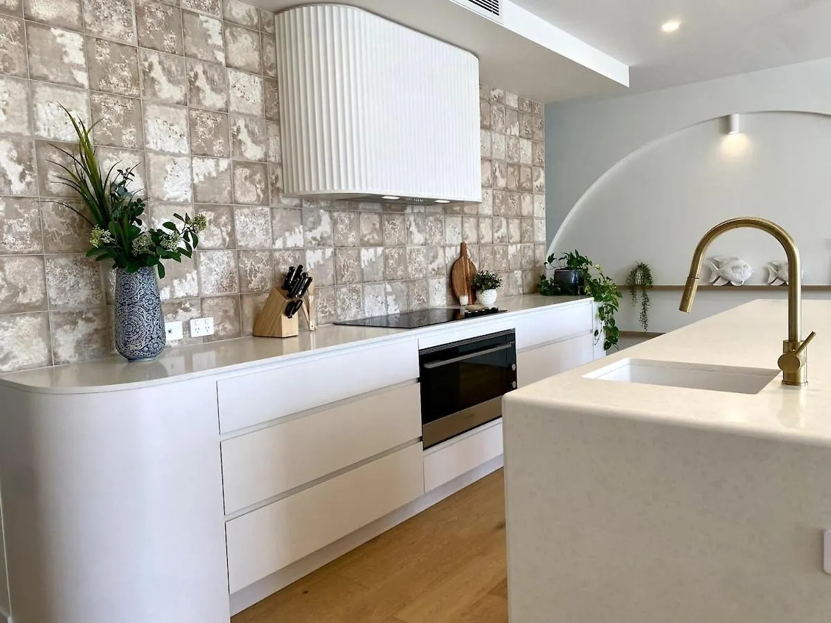 Villa Alysea At Runaway Bay Gold Coast 0*,  Australia
