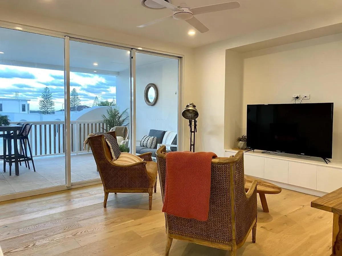 Villa Alysea At Runaway Bay Gold Coast Australia