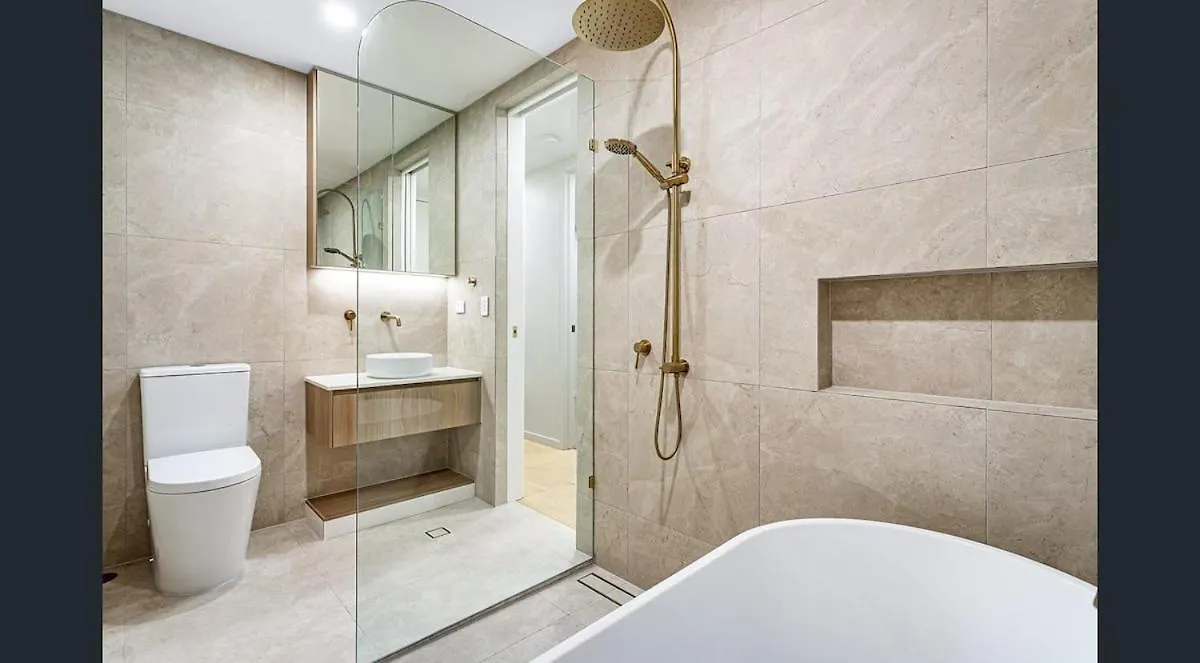 Villa Alysea At Runaway Bay Gold Coast