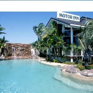 Runaway Bay Motor Gold Coast